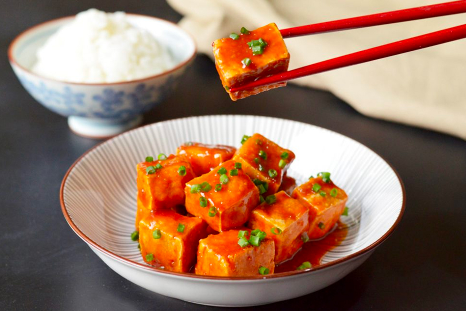 https://asianinspirations.com.au/wp-content/uploads/2021/04/Air-Fryer-RecipesABC_01-Nana-Secret-Air-Fryer-Tofu.jpg