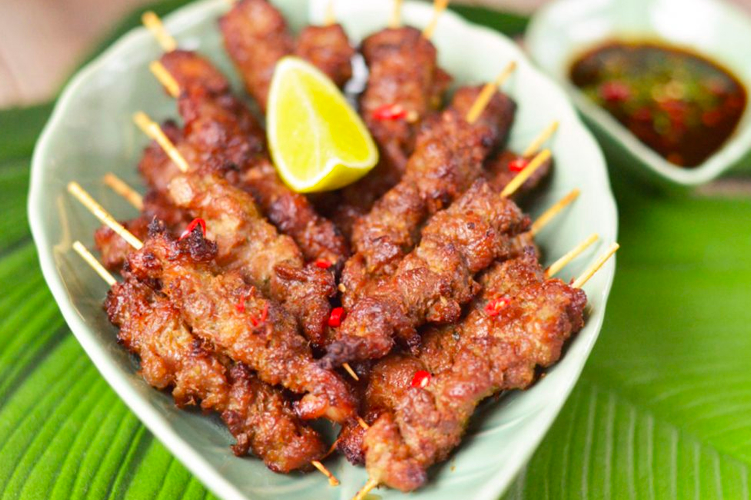 https://asianinspirations.com.au/wp-content/uploads/2021/04/Air-Fryer-RecipesABC_03-Mums-Favourite-Air-Fryer-Pork-Satay.jpg