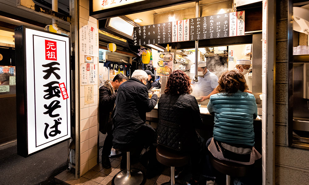 The Delicious Allure of Asian Late Night Food Culture (Japan, Izakaya)