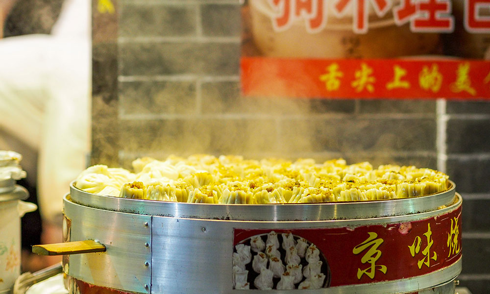 The Delicious Allure of Asian Late Night Food Culture (China)