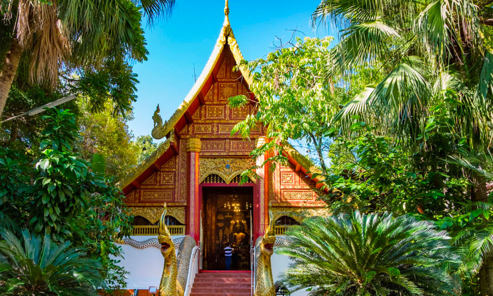 Travel to Northern Thailand: Chiang Mai and Chiang Rai - Wat Phra Kaew