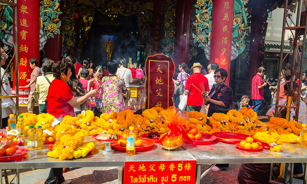 How Thailand Celebrates the Lunar New Year Asian Inspirations