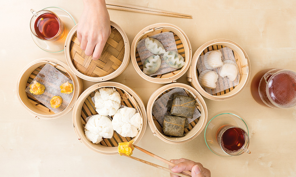 Bamboo Steamer, The Ultimate Dim Sum Cooker: Steamed Goodies in Bamboo Steamers