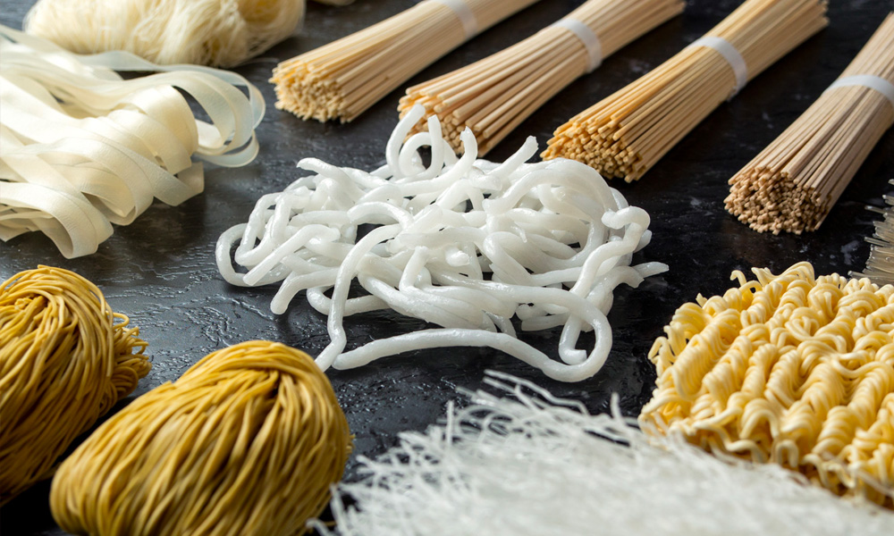 Different types of Chinese noodles