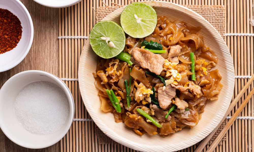 Iconic Southeast Asian Dishes For You to Savour: Pad See Ew