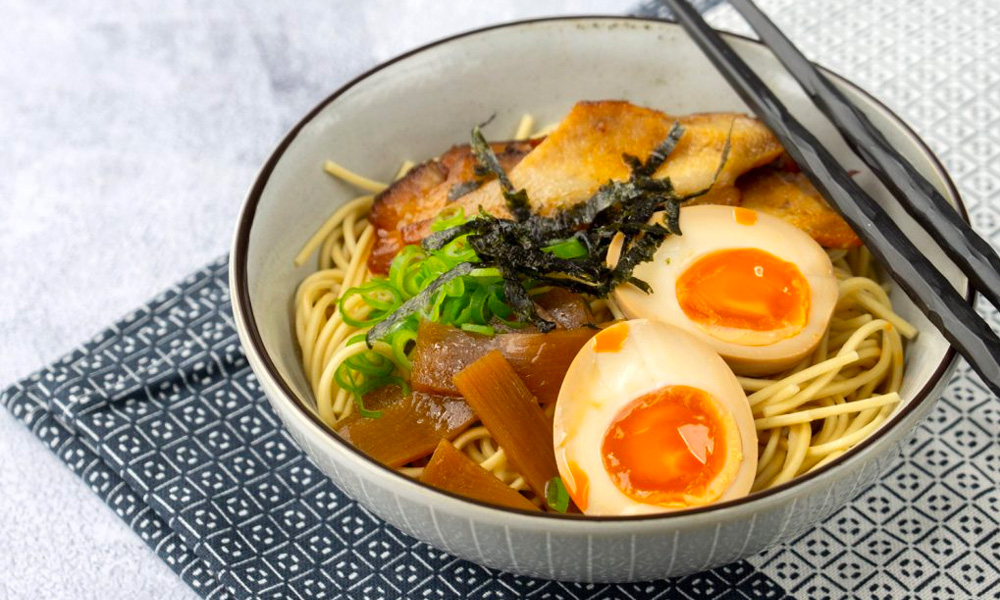 12 Asian Noodle Specials for Fast & Delish Meals: Japanese Soupless Ramen