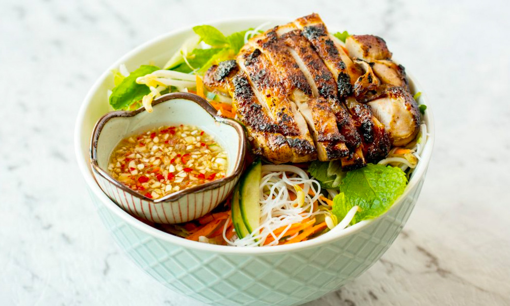 Asian Ways to Cook Chicken: Vietnamese Noodles with Lemongrass Chicken (Bun Ga Nuong)