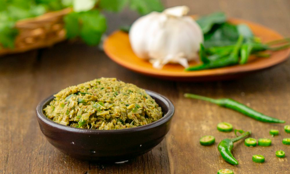 Green Curry Paste, a Thai curry paste made from green chillies and various herbs and spices