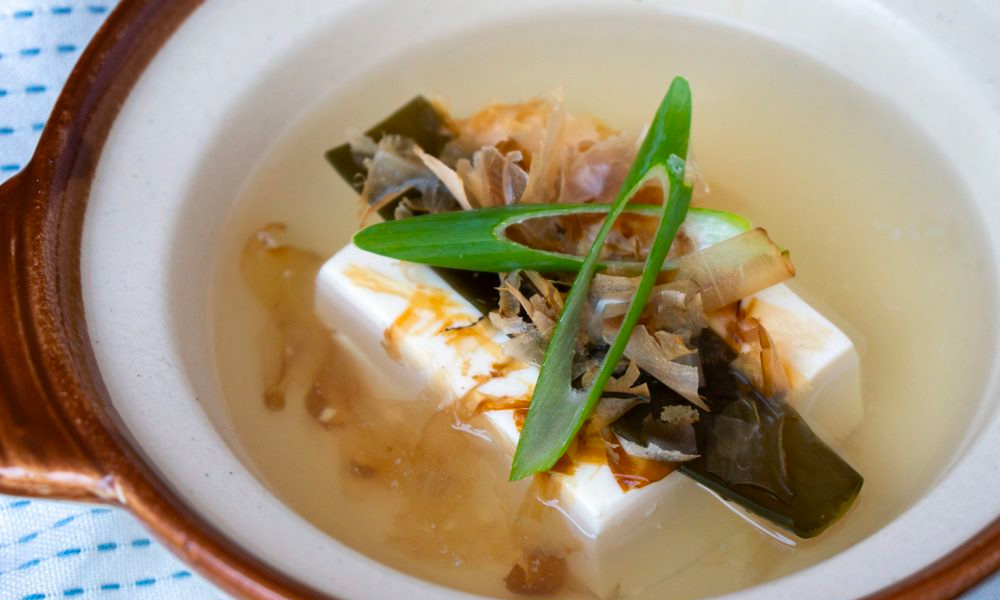 Dashi-A-Basic-Ingredient-to-Japanese-Umami_05-Kombu-Dashi