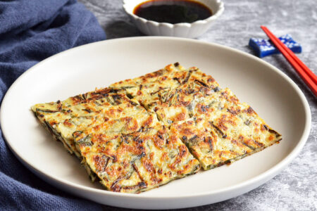 Korean Garlic Chives Pancake (Buchujeon) | Asian Inspirations