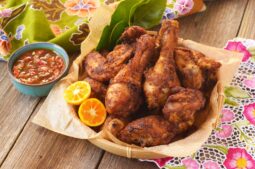 Nyonya Fried Chicken (Inchi Kabin)