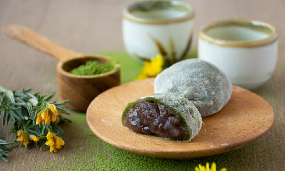 Matcha Red Bean Mochi