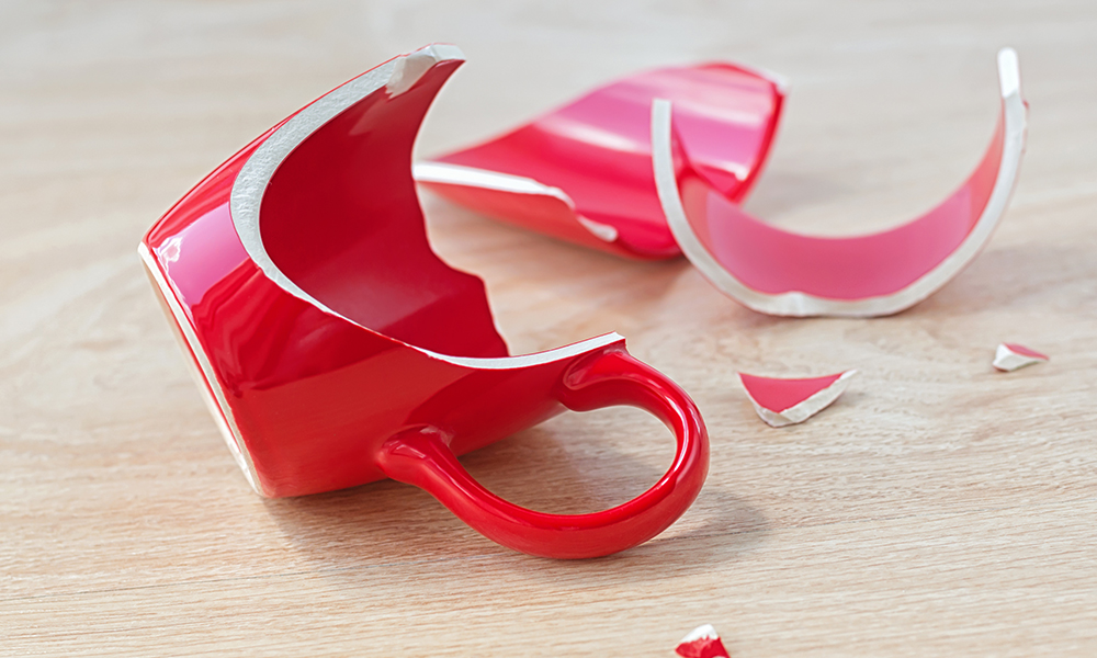 Broken kitchenware