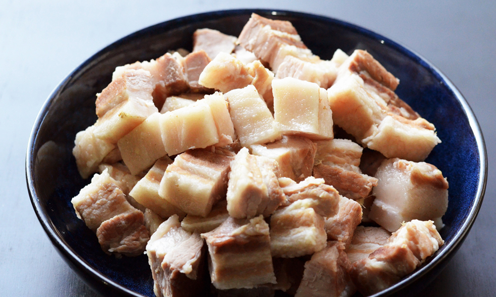 Pork belly meat cut into chunks
