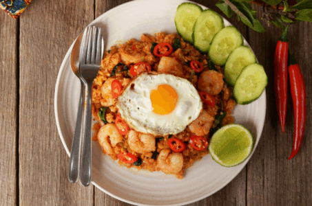 Thai Chilli Fried Rice (Nam Prik Pao)