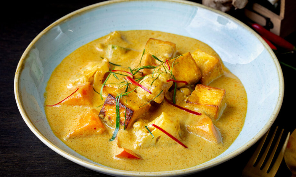 Thai yellow curry