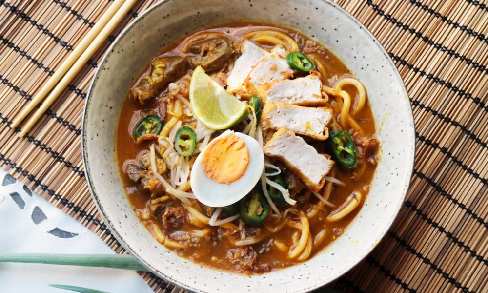 Malaysian-Street-Foods_03-Mee-Rebus