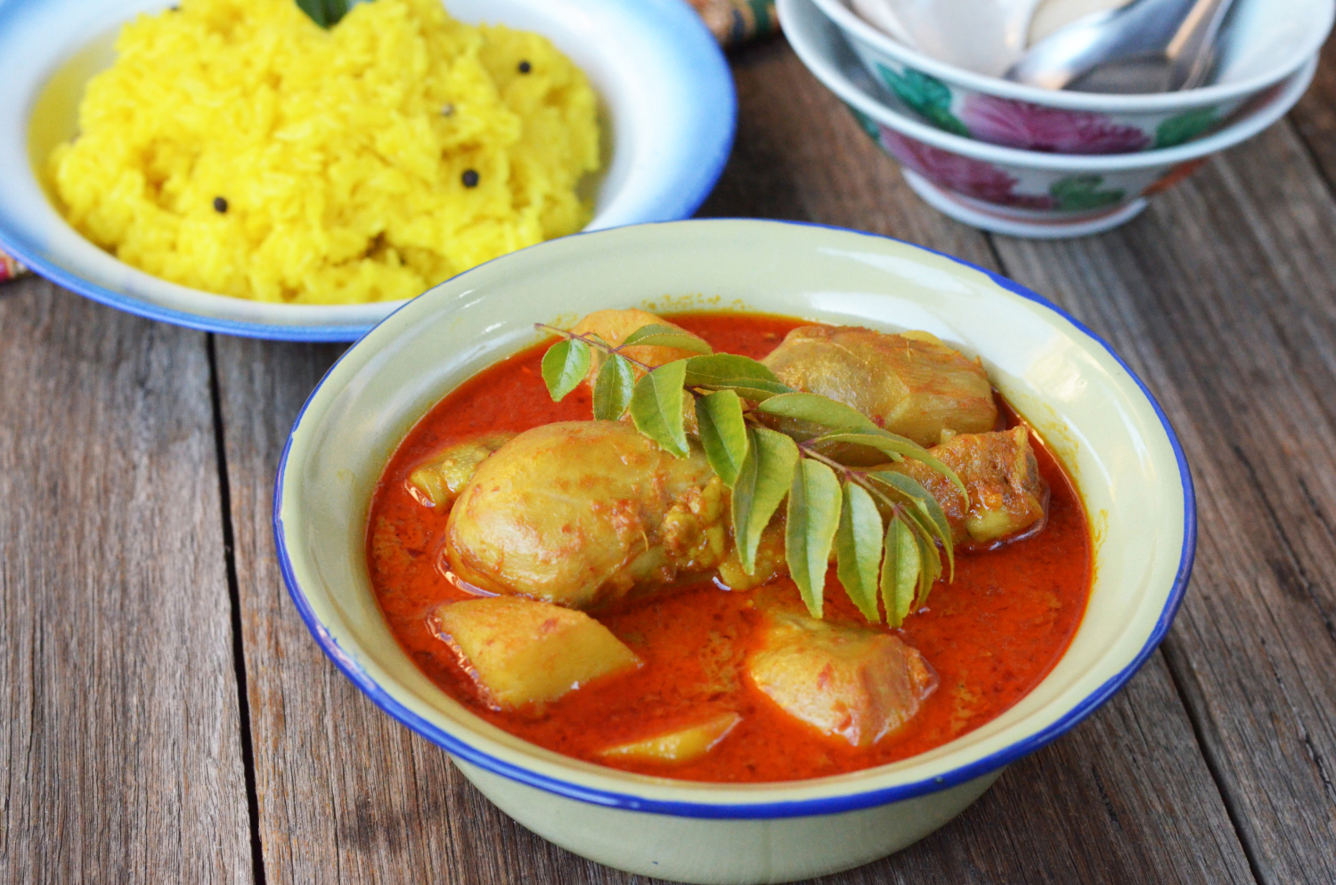 Malaysian Chicken Curry (Gulai Ayam) | Asian Inspirations