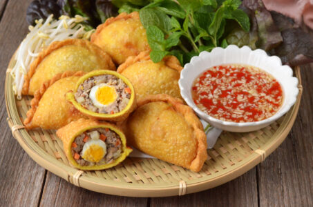 Vietnamese Pillow Fried Dumplings