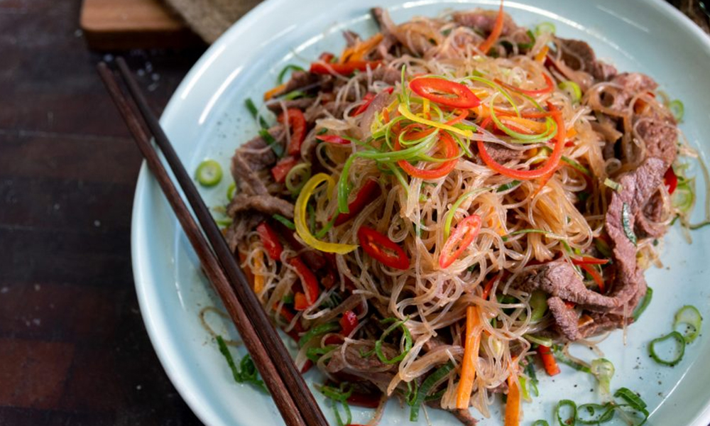 stir-fried rice vermicelli with beef