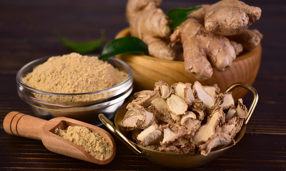 Fresh ginger and powdered ginger
