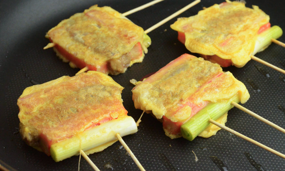 LNY Korean Sanjeok Cook the skewers