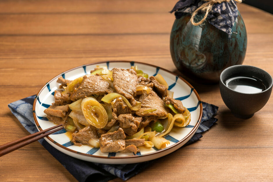 Explore the Gastronomic Depths of Lu Cuisine