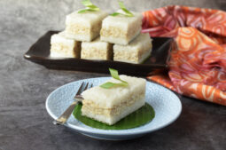 Lemper Ayam (Sticky Rice with Chicken Floss)