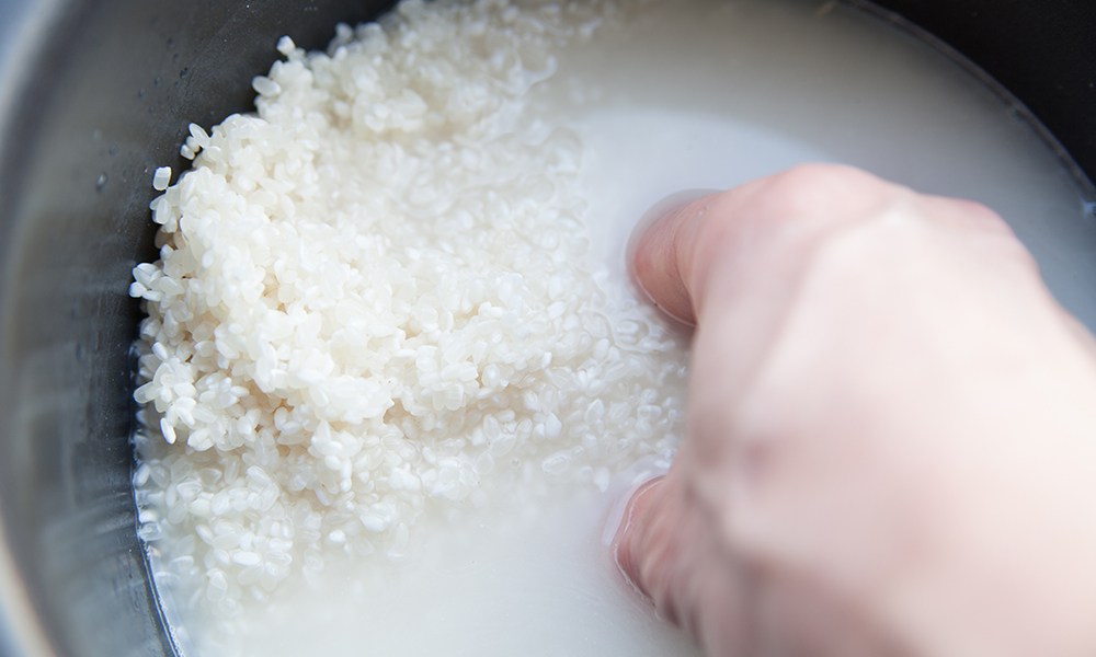 How to cook Japanese rice
