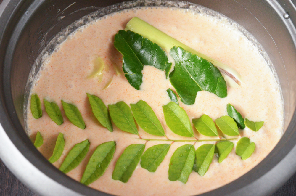 One-pot Thai Red Curry Chicken Rice One-pot Thai Red Curry Chicken Rice