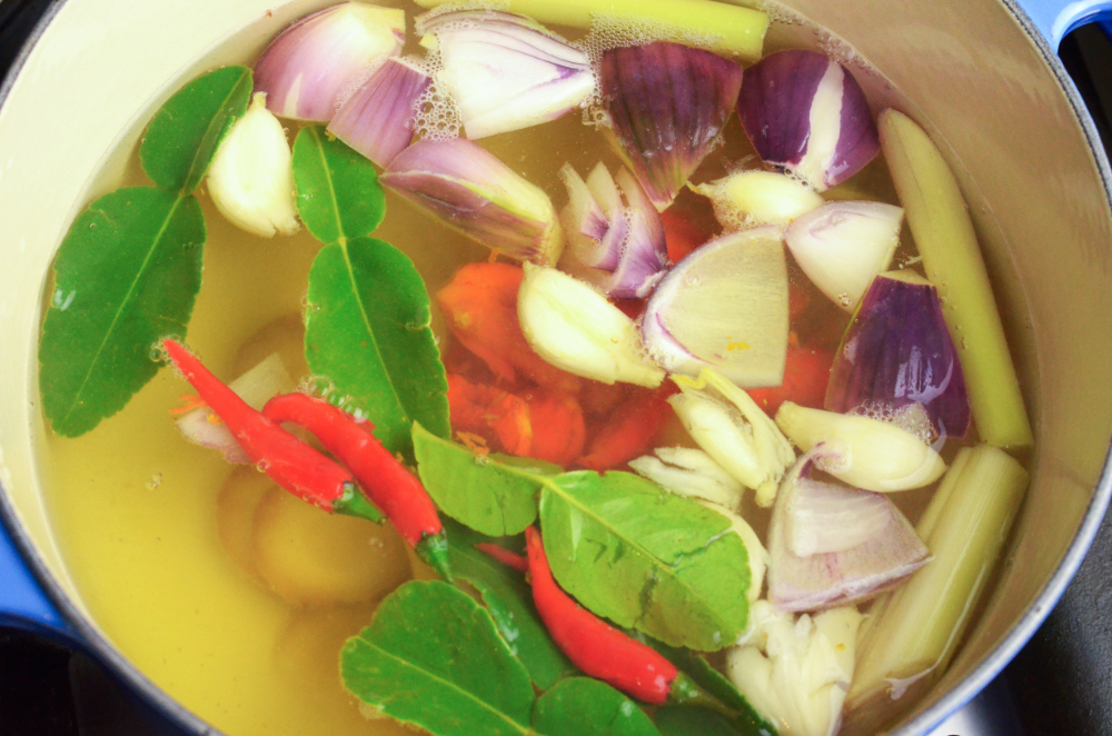 Southern Thai Turmeric Chicken Soup (Gai Tom Kamin)