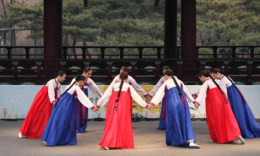 Chuseok: Korea&rsquo;s Moon Festival for Thanksgiving