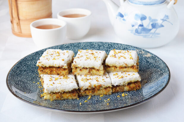 Chinese Steamed Osmanthus Rice Cake