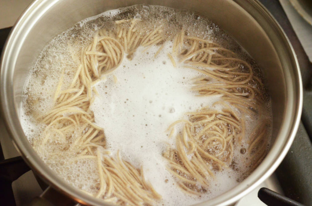 Tuna Soba Noodles with Japanese Onion Dressing