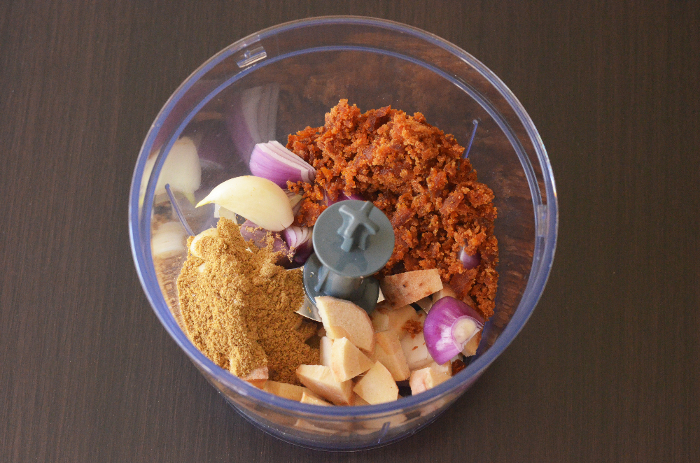 Braised Spiced Tofu &amp; Tempeh (Tahu Tempe Bacem)
