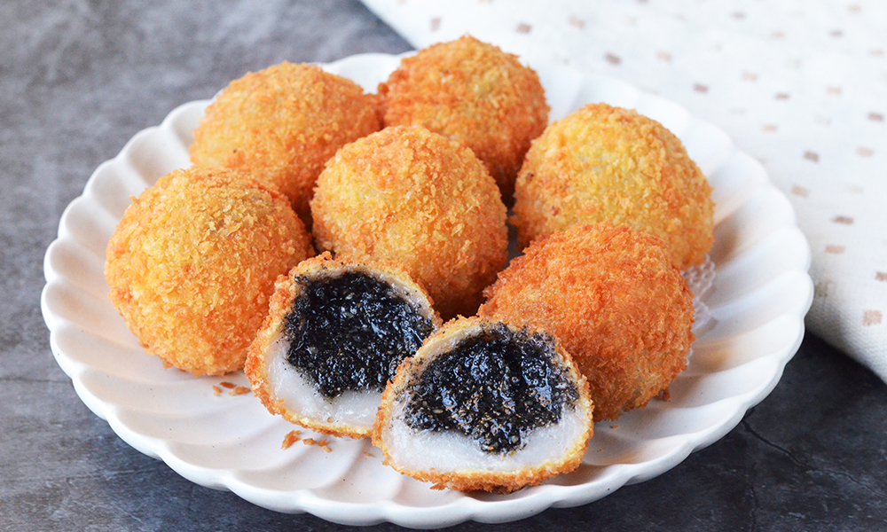 How to Give Your Deep-Fried Treats the Perfect Golden Crunch